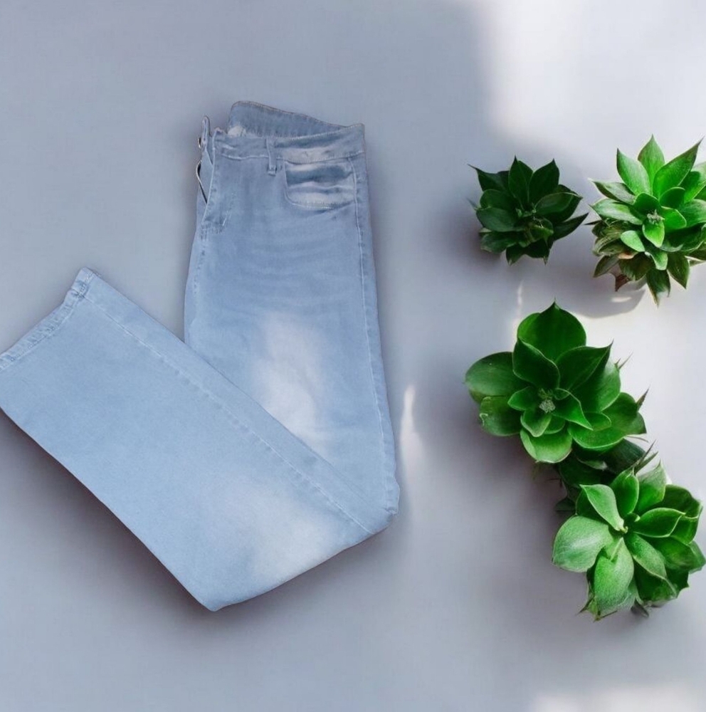 Light Blue Women's Jeans. P50